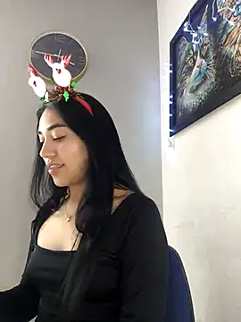 AmberGold-'s cam snapshot