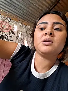 sexy-latin10 live sex cam