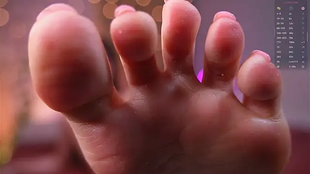 FancyEsten live sex cam