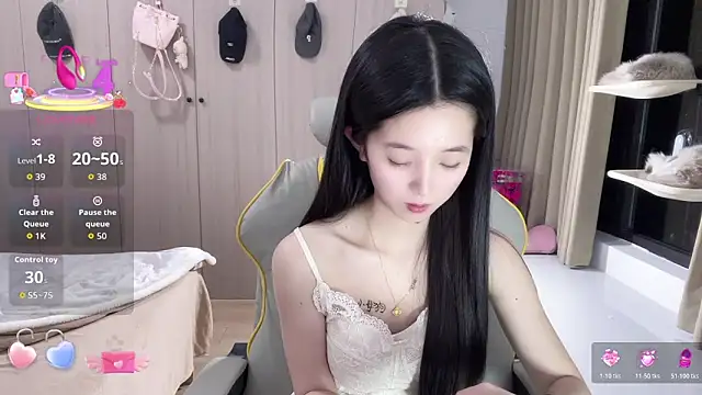 OiOi-666 live sex cam