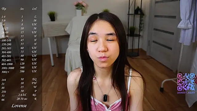 KiraAbling live sex cam