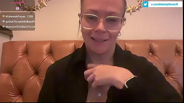 MelodyRoseUk's cam snapshot