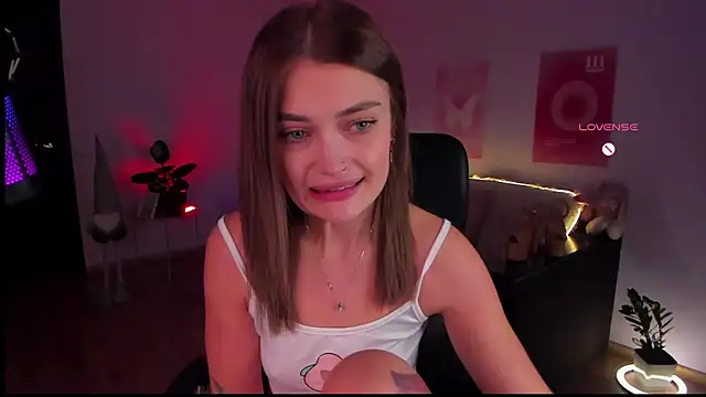 BellaSway's cam snapshot