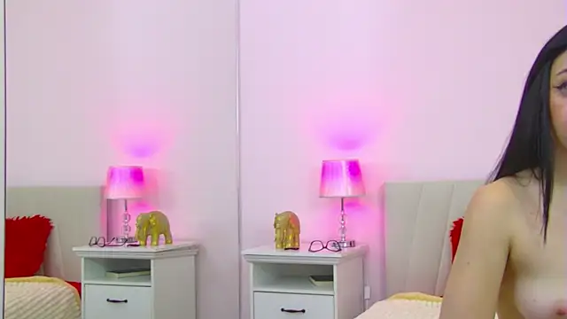 CassieMinx's cam snapshot