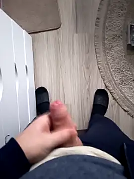 HUNGARI15's cam snapshot