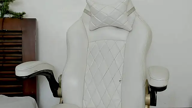 tifanymonroe live sex cam