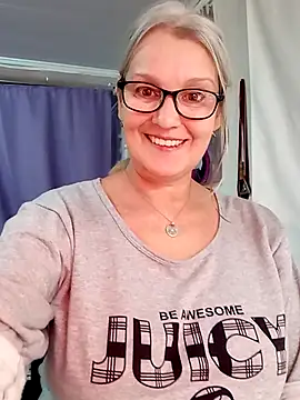 irinamaux's cam snapshot