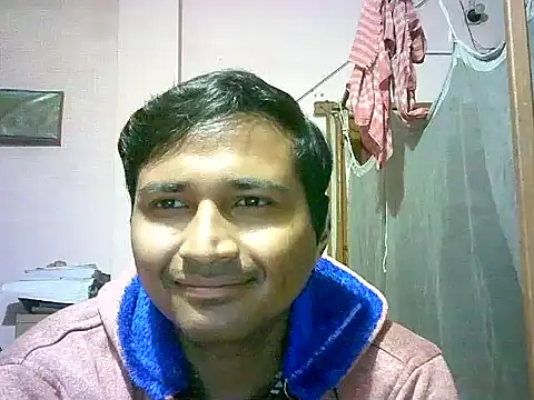 handsome12345_'s cam snapshot