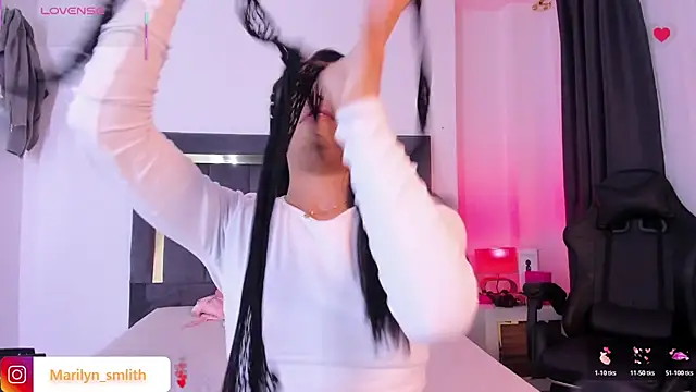 MarilynSmIith live sex cam