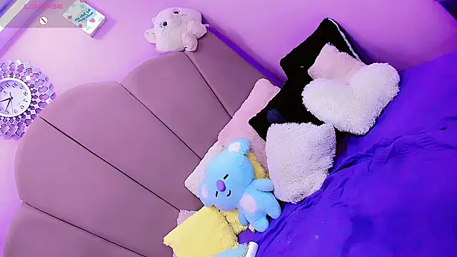 AlissonDannae777 live sex cam