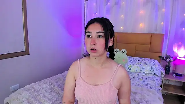 SlowDesire's cam snapshot