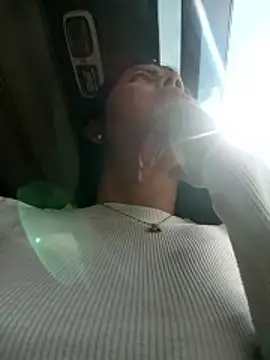 _andrea30 live sex cam