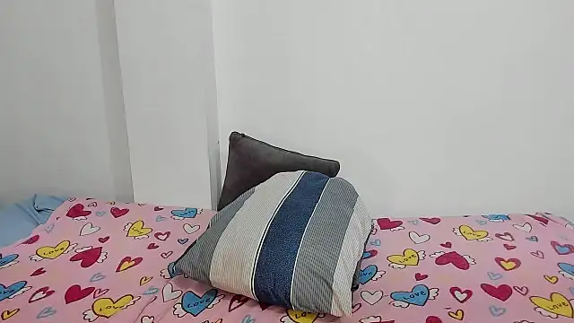 madisson_smalltits live sex cam