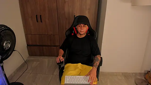 Jake_simons's cam snapshot