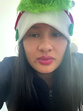 bela_miel's cam snapshot