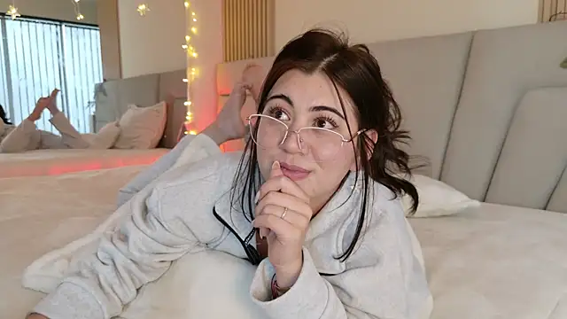 Zoe_Benson live sex cam