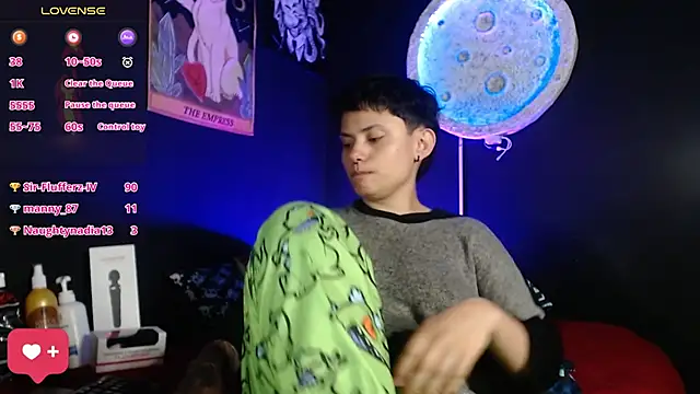 girl_intense444 live sex cam