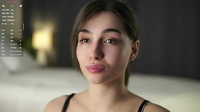 LettySlovacek live sex cam