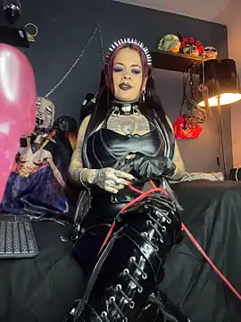 MorganaCrowley live sex cam