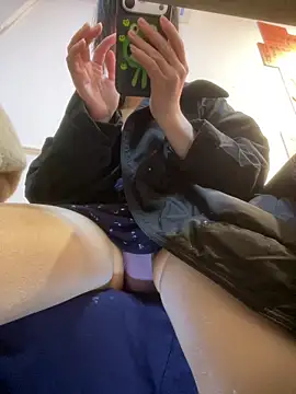 yourkeer live sex cam