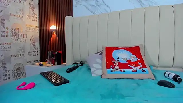 CAMILAGRAY's cam snapshot