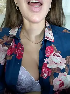 Glamour_Grace's cam snapshot