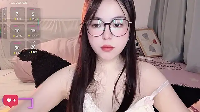 -Angela's cam snapshot