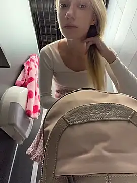 Lia__Love live sex cam