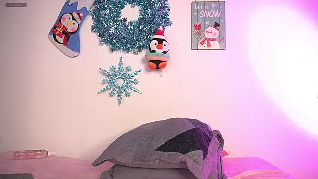 pocahotass_11's cam snapshot