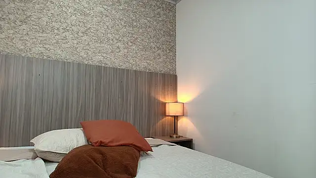 zoe_bermudez's cam snapshot