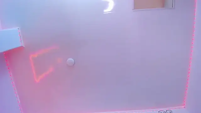 Sweet_Ariadna_'s cam snapshot