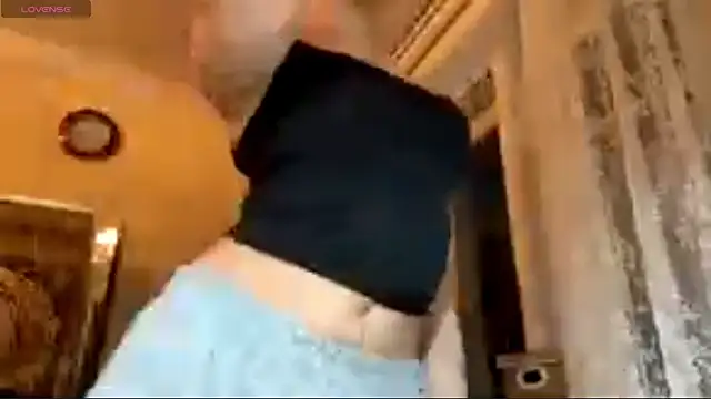 EnergeticMona live sex cam