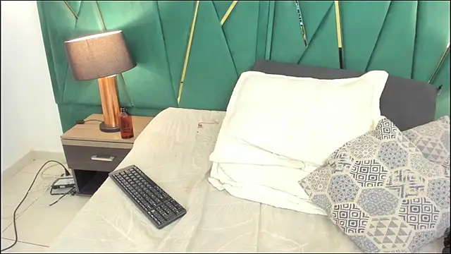 Tamara_Myller's cam snapshot