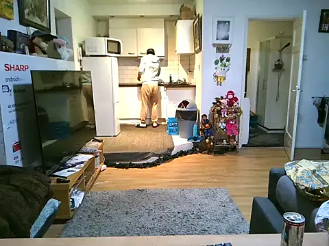 mihaimichael's cam snapshot