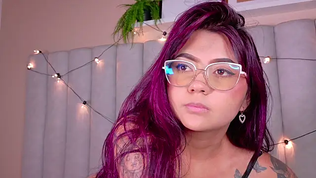 alaia-rogers's cam snapshot