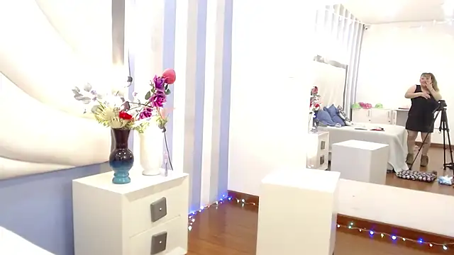 MeryLands's cam snapshot