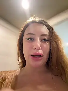 AndreaMood live sex cam