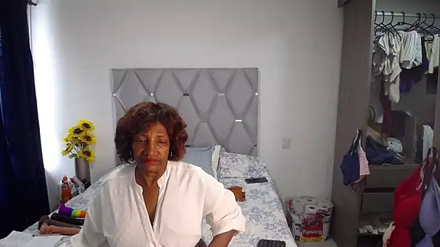 AnnaSim's cam snapshot