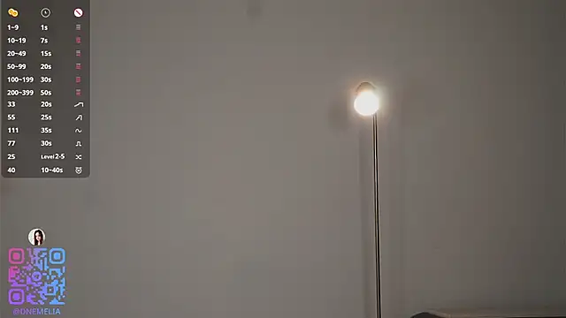 AmelieSeductress's cam snapshot