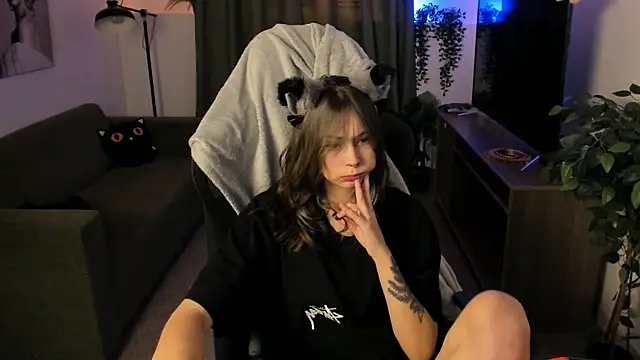 ReikoAckerman's cam snapshot