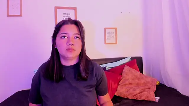 Tamara_Spencer_'s cam snapshot