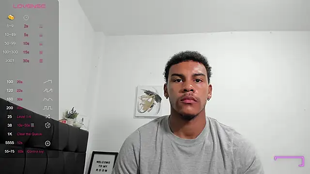 RoddyRich11 live sex cam