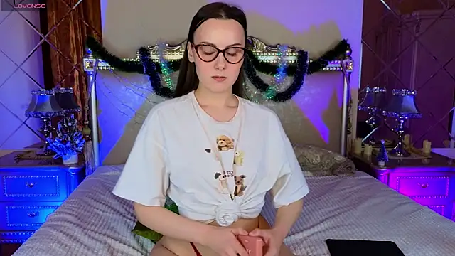 Kelly_Cartier's cam snapshot