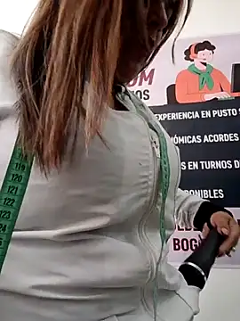 Mia-Glow's cam snapshot