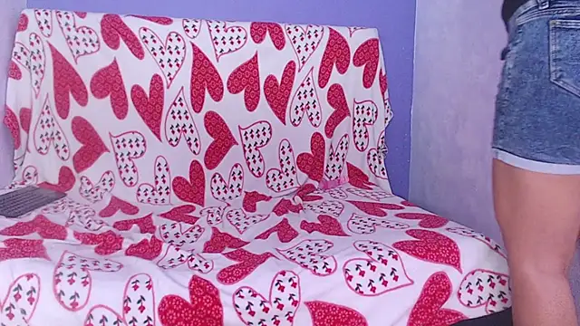 akamilasweetcm101's cam snapshot