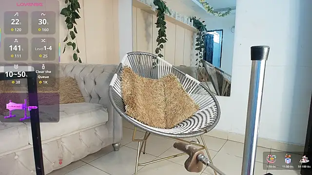 JOCELYN_SANTANA1's cam snapshot