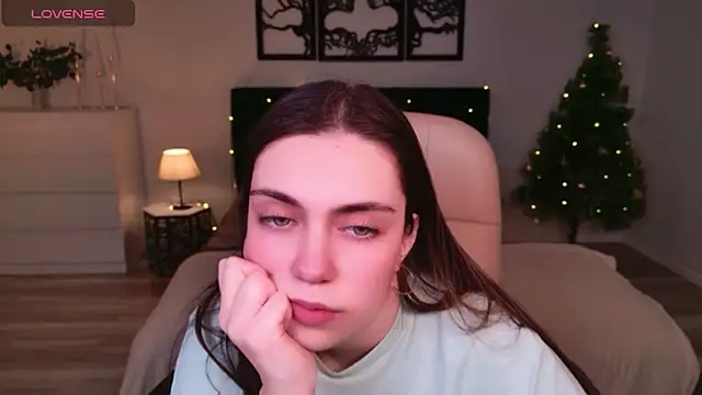 DaniellaLovely live sex cam