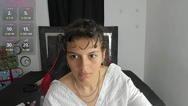 Mia_and_Kenai's cam snapshot