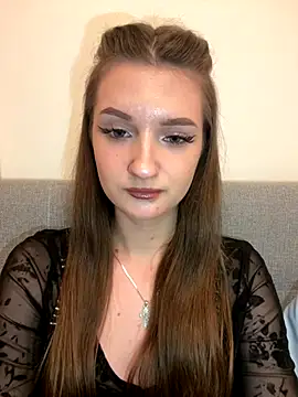 AdelinaEmber's cam snapshot