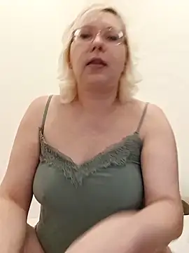 VikaKing's cam snapshot